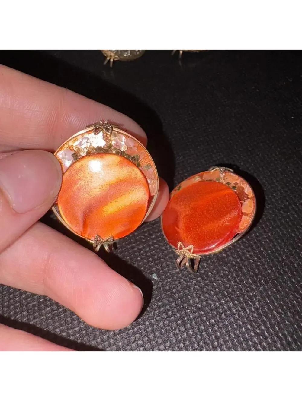 This item appears to be a vintage carnelian pendant or brooch/shoe - Picture 1 of 1